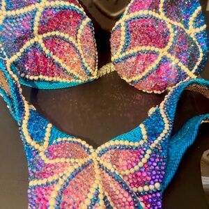 T Marie NPC/IFBB FIGURE SUIT